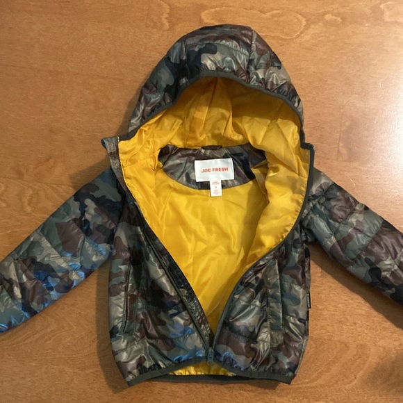 Brand New Kid’s Jacket, 2 year - Picture 2 of 3